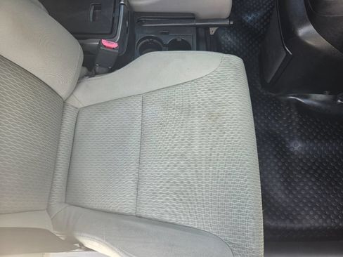 Used 2010 Honda Element EX image 32