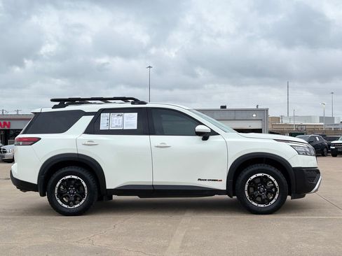 Certified 2024 Nissan Pathfinder Rock Creek AWD/4WD image 6