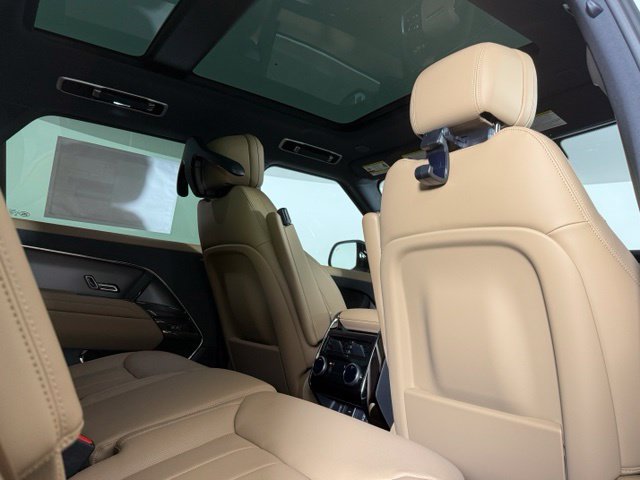 New 2026 Land Rover Range Rover Sport SE AWD/4WD image 30