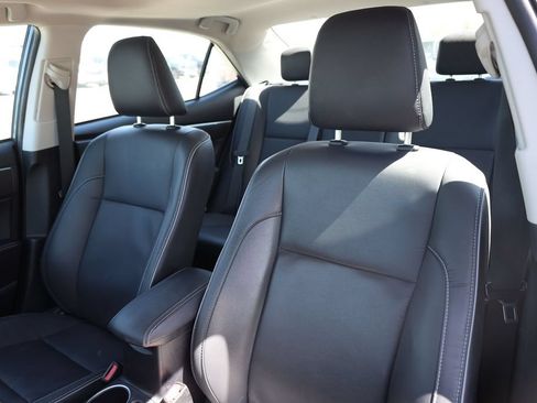 Used 2014 Toyota Corolla LE Premium w/ Driver Convenience Package FWD image 16