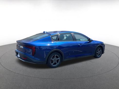 Used 2025 Kia K4 FWD image 15