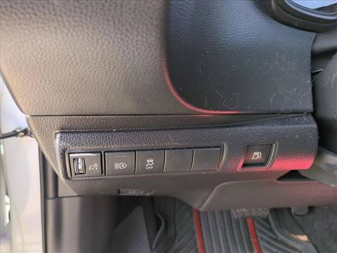 Used 2023 Toyota Corolla SE AWD/4WD image 13