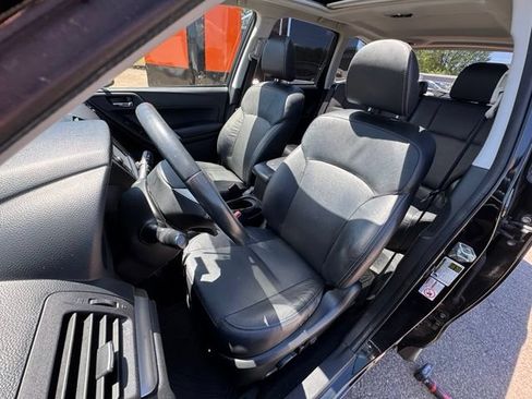 Used 2014 Subaru Forester 2.5i Limited w/ Popular Package #1 AWD/4WD image 9