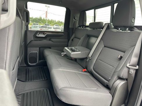 New 2025 GMC Sierra 3500 SLE w/ Preferred Package image 21