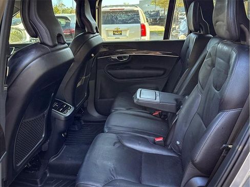 Used 2019 Volvo XC90 T5 Momentum w/ Advanced Package FWD image 29