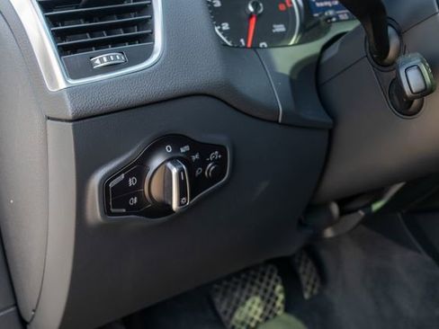 Used 2016 Audi Q5 2.0T Premium Plus w/ Premium Plus Package image 14