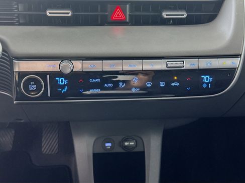 Used 2024 Hyundai Ioniq 5 SE image 24