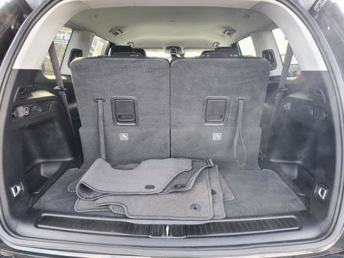 Used 2023 Jeep Grand Cherokee L Limited w/ Black Appearance Package image 29