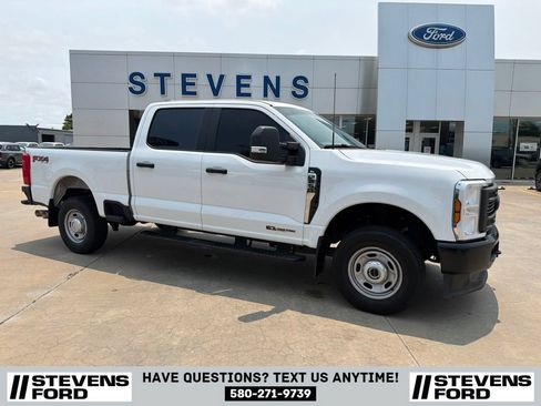 Used 2025 Ford F250 XL w/ FX4 Off-Road Package AWD/4WD image 1