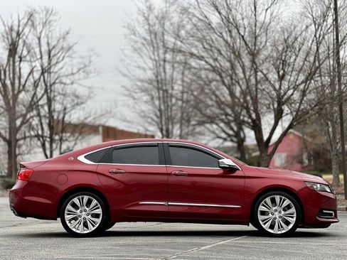 Used 2019 Chevrolet Impala Premier w/ Premier Confidence Package image 4