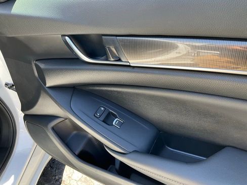 Used 2022 Honda Accord Sport image 68