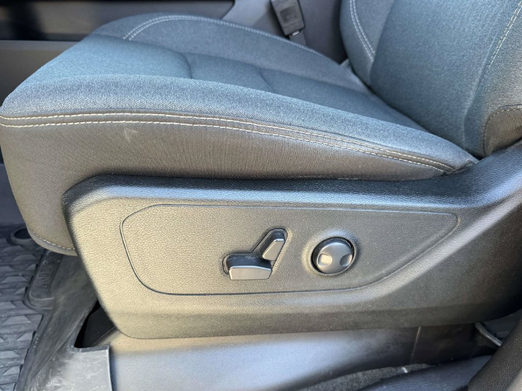 Used 2023 RAM 1500 Big Horn AWD/4WD image 21