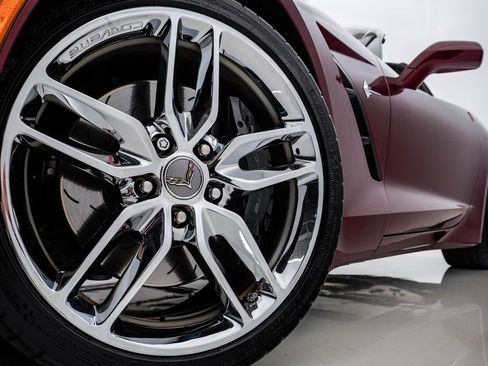 Used 2016 Chevrolet Corvette Stingray Coupe w/ 2LT Preferred Equipment Group RWD image 5
