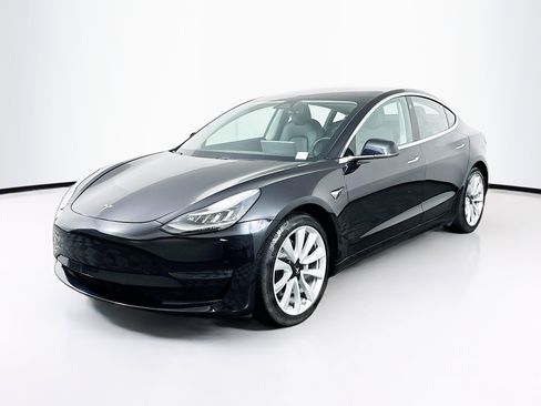 Used 2018 Tesla Model 3 Long Range image 3
