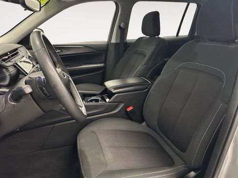 Used 2023 Jeep Grand Cherokee L Laredo w/ Luxury Tech Group I image 12