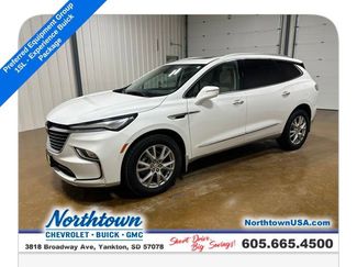 Used 2023 Buick Enclave Essence w/ Experience Buick Package 360° Tour