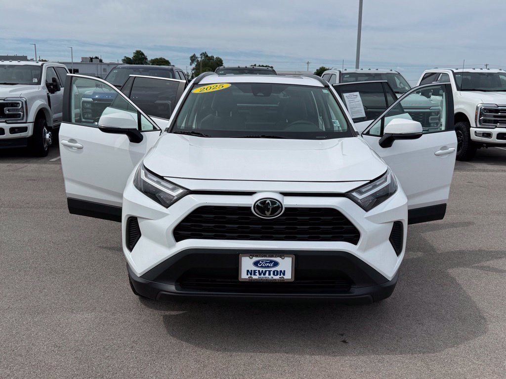 Used 2025 Toyota RAV4 XLE w/ Convenience Package AWD/4WD image 21
