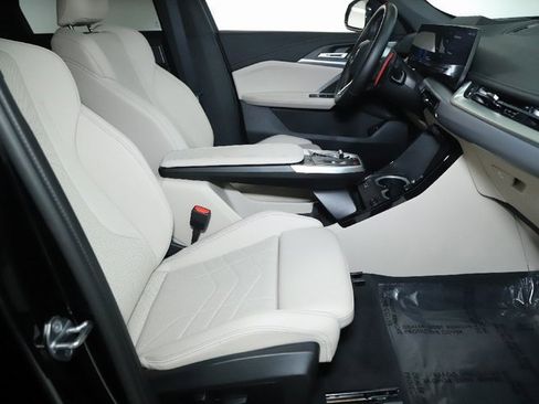 Certified 2024 BMW X1 M35i w/ Premium Package image 35