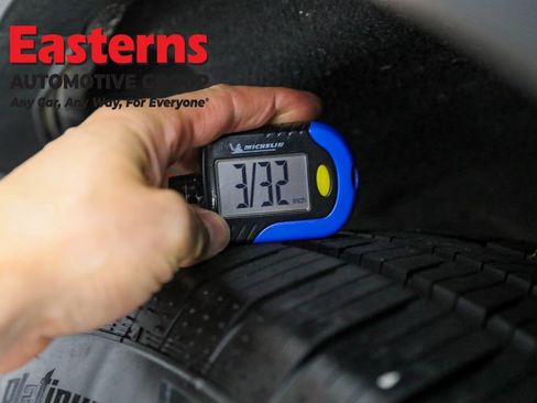 Used 2023 Ford Explorer XLT w/ Equipment Group 202A image 26