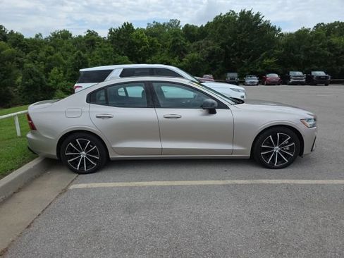 Used 2023 Volvo S60 T8 Plus AWD/4WD image 6