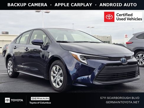 Used 2025 Toyota Corolla LE FWD image 1