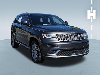 Used 2017 Jeep Grand Cherokee Summit w/ Platinum Series Group
