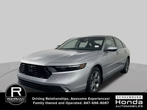 Used 2024 Honda Accord EX image 2
