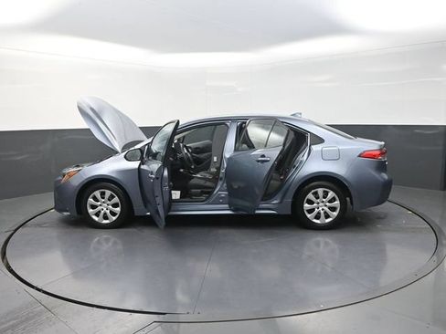 Used 2024 Toyota Corolla LE FWD image 42