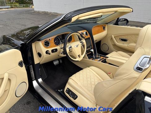 Used 2017 Bentley Continental GT AWD/4WD image 2