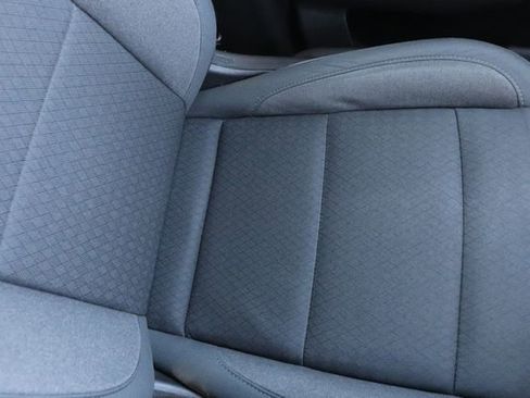 Used 2023 Chevrolet Silverado 1500 LT image 46