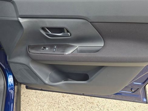 New 2026 Nissan Kicks S FWD image 5