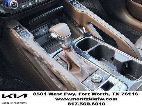 Certified 2022 Kia Telluride SX w/ Nightfall Edition Package AWD/4WD image 19
