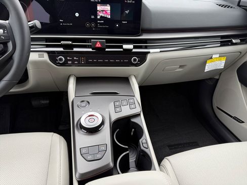 New 2026 Kia Sportage SX Prestige image 11