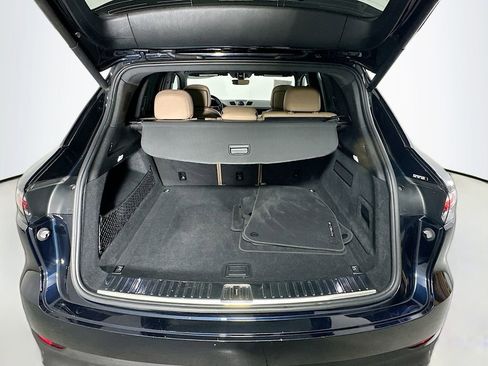 Certified 2019 Porsche Cayenne image 28