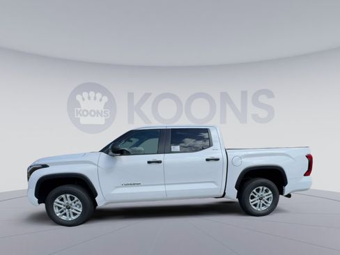 New 2026 Toyota Tundra SR5 AWD/4WD image 7