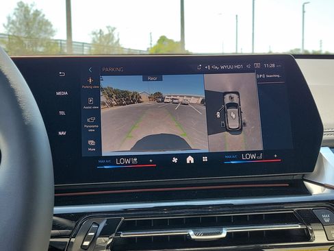 New 2026 BMW X1 xDrive28i w/ Technology Package AWD/4WD image 19