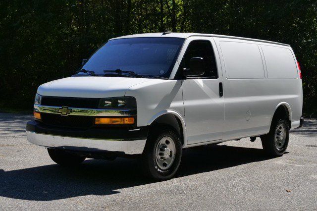 Used 2021 Chevrolet Express 2500 w/ Driver Convenience Package RWD image 6