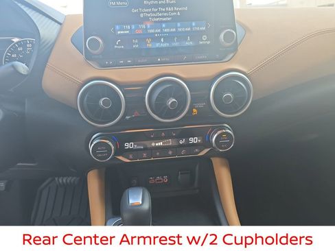 Used 2024 Nissan Sentra SV w/ SV Premium Package image 23