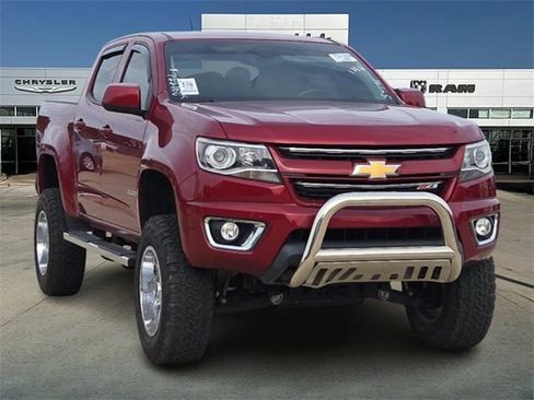 Used 2019 Chevrolet Colorado Z71 image 1