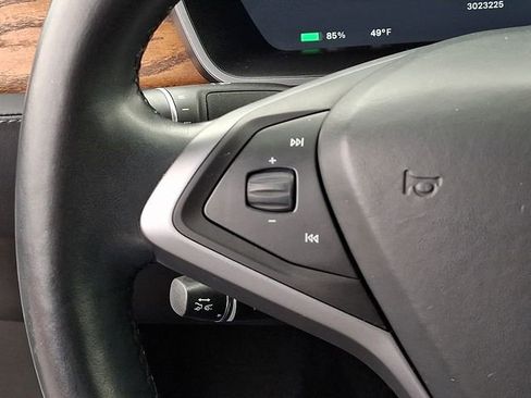 Used 2020 Tesla Model X Long Range image 33