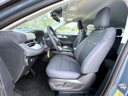 New 2026 Ford Explorer Active AWD/4WD image 10