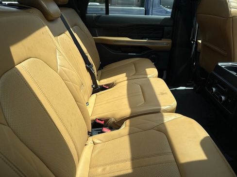 Used 2022 Ford Expedition Max Platinum AWD/4WD image 20
