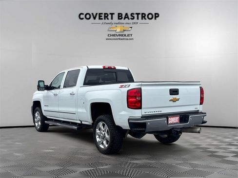 Used 2019 Chevrolet Silverado 2500 LTZ w/ Duramax Plus Package image 4