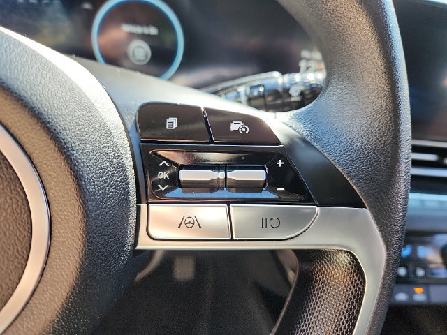 Used 2024 Hyundai Elantra SEL FWD image 22