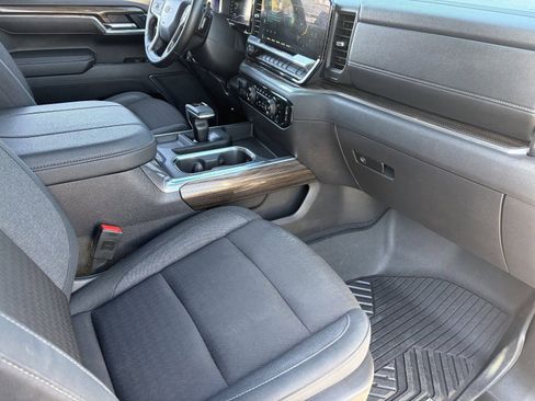 Certified 2025 Chevrolet Silverado 1500 LT Trail Boss AWD/4WD image 13