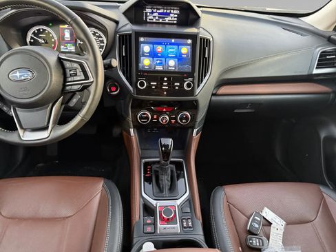 Used 2022 Subaru Forester Touring w/ Popular Package #2 image 10