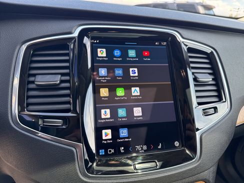 Used 2025 Volvo XC90 T8 Plus w/ Protection Package Premier image 29