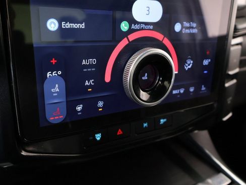 Used 2024 Ford F150 Lightning Flash image 8