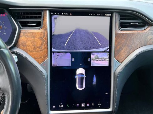 Used 2021 Tesla Model S Long Range Plus AWD/4WD image 28