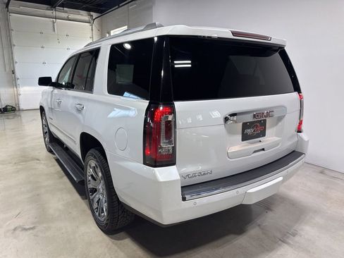 Used 2017 GMC Yukon Denali AWD/4WD image 5